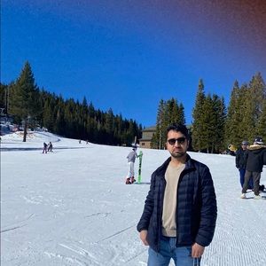 Meet your Posher, Omid